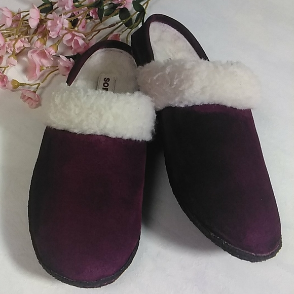 Sorel Shoes - Sorel slippers suede color wine size 9
